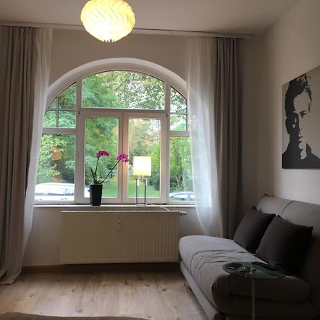 Gemuetliche Ferienwohnung Im Erdgeschoss- Jenaer Strasse Erfurt Exterior photo