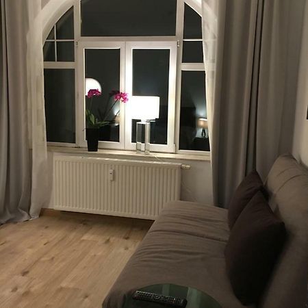 Gemuetliche Ferienwohnung Im Erdgeschoss- Jenaer Strasse Erfurt Exterior photo