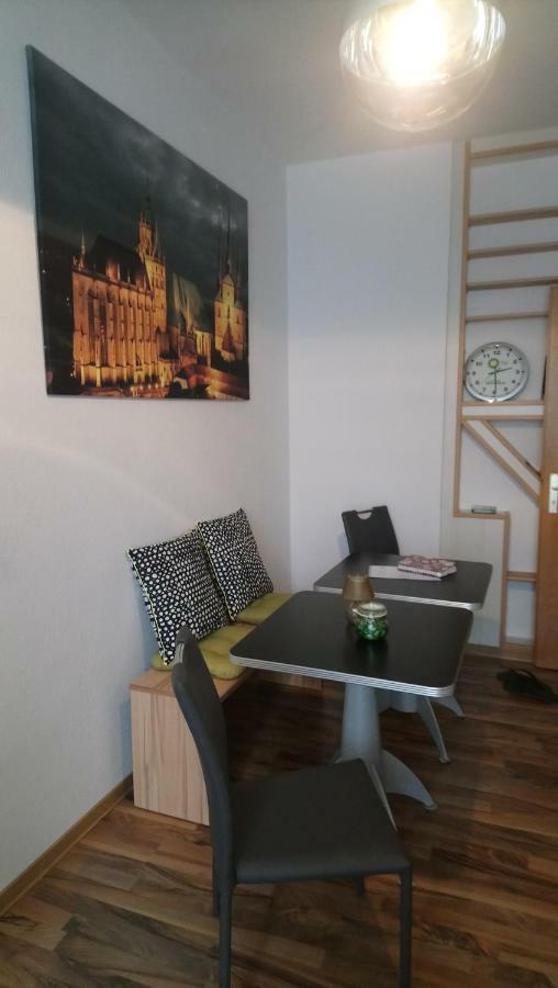 Gemuetliche Ferienwohnung Im Erdgeschoss- Jenaer Strasse Erfurt Exterior photo