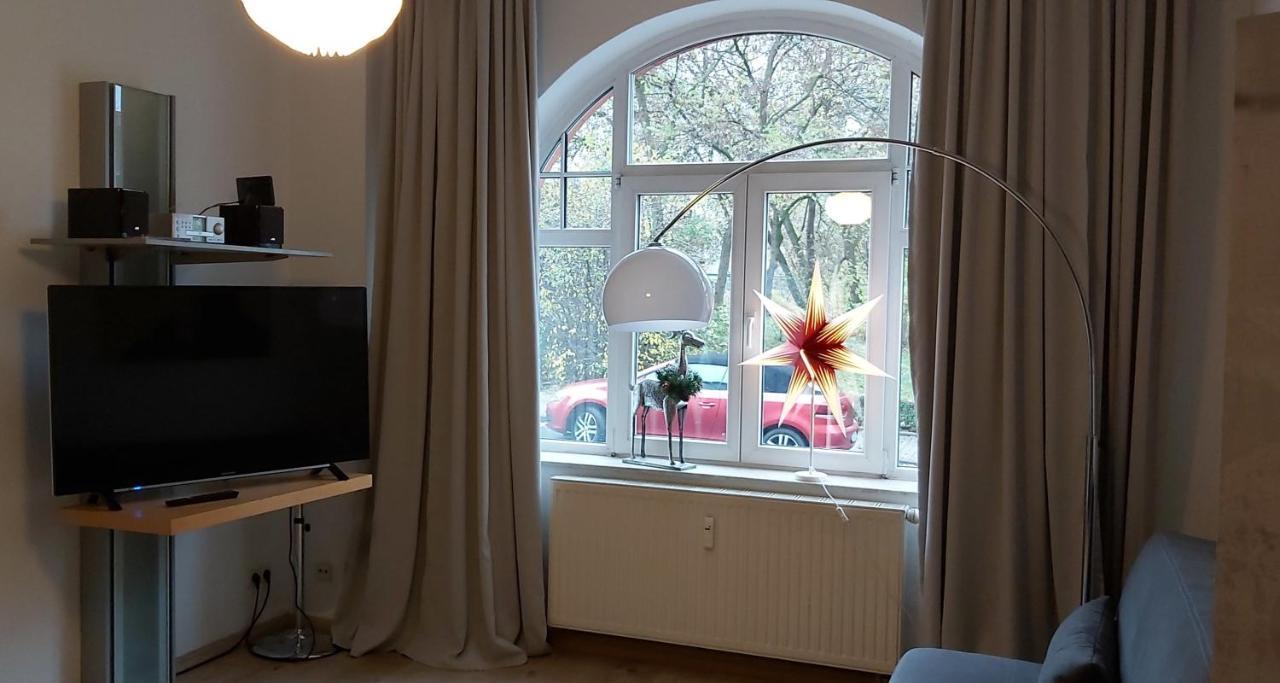 Gemuetliche Ferienwohnung Im Erdgeschoss- Jenaer Strasse Erfurt Exterior photo